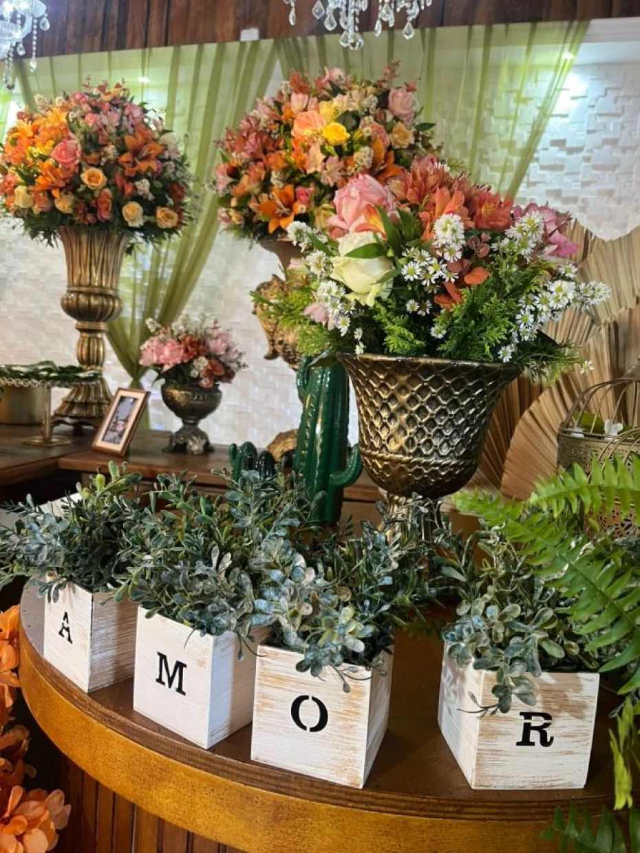 Foto 55:  — Camargos buffet 