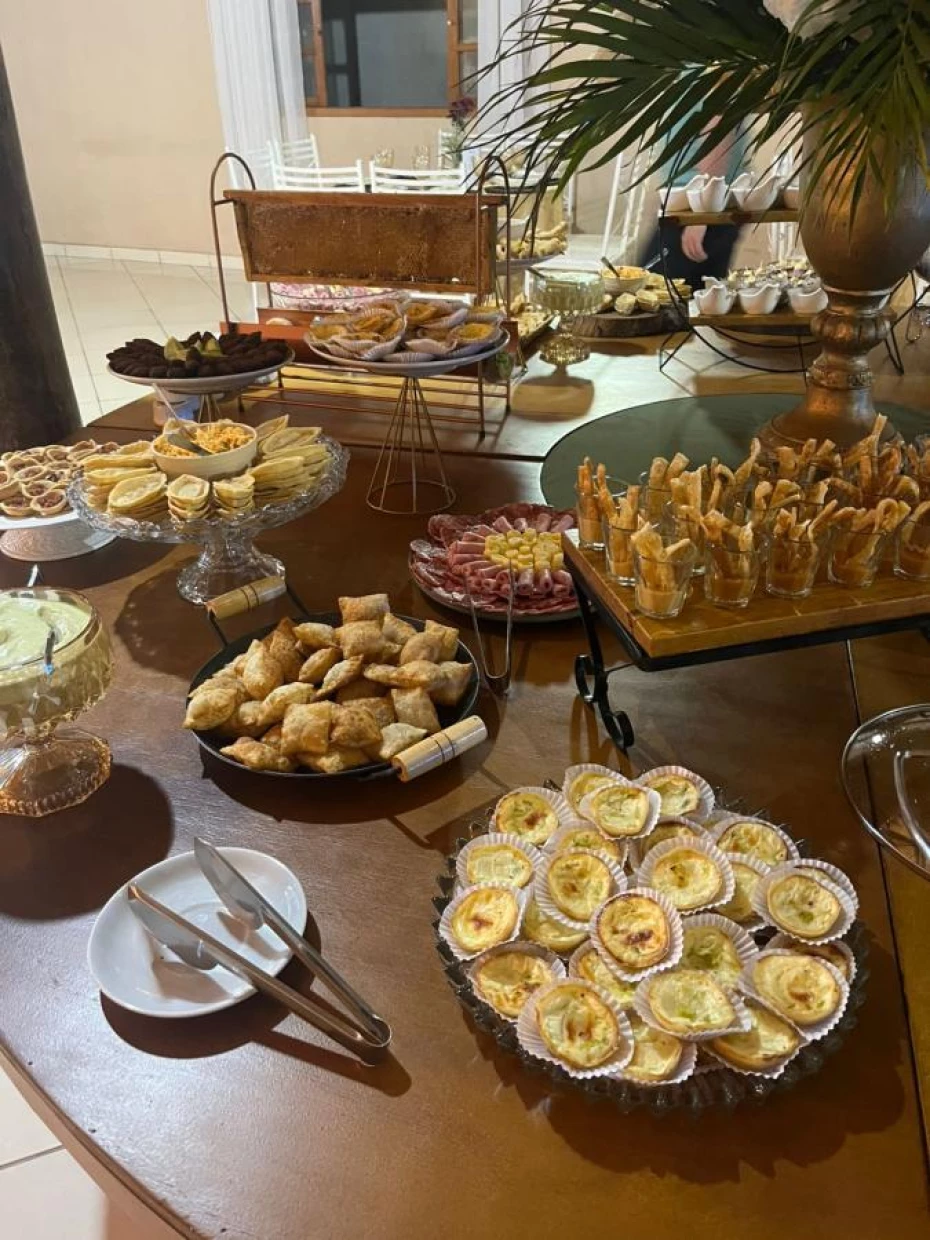 Foto 32:  — Camargos buffet 