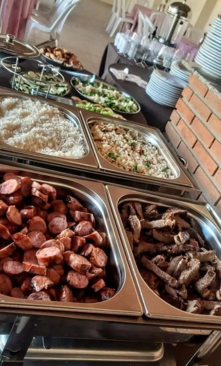 Foto 19:  — Camargos buffet 