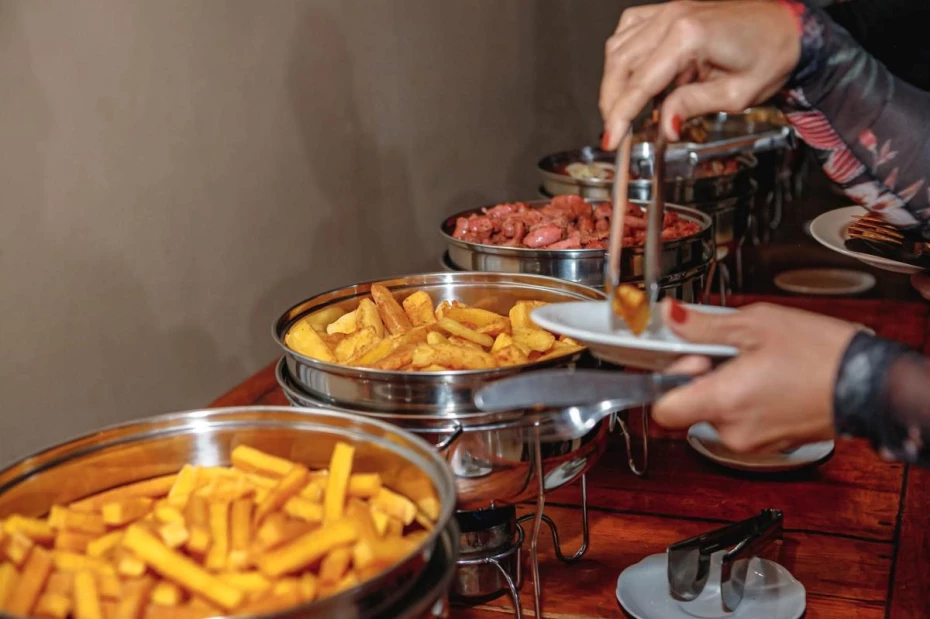 Foto 17:  — Camargos buffet 